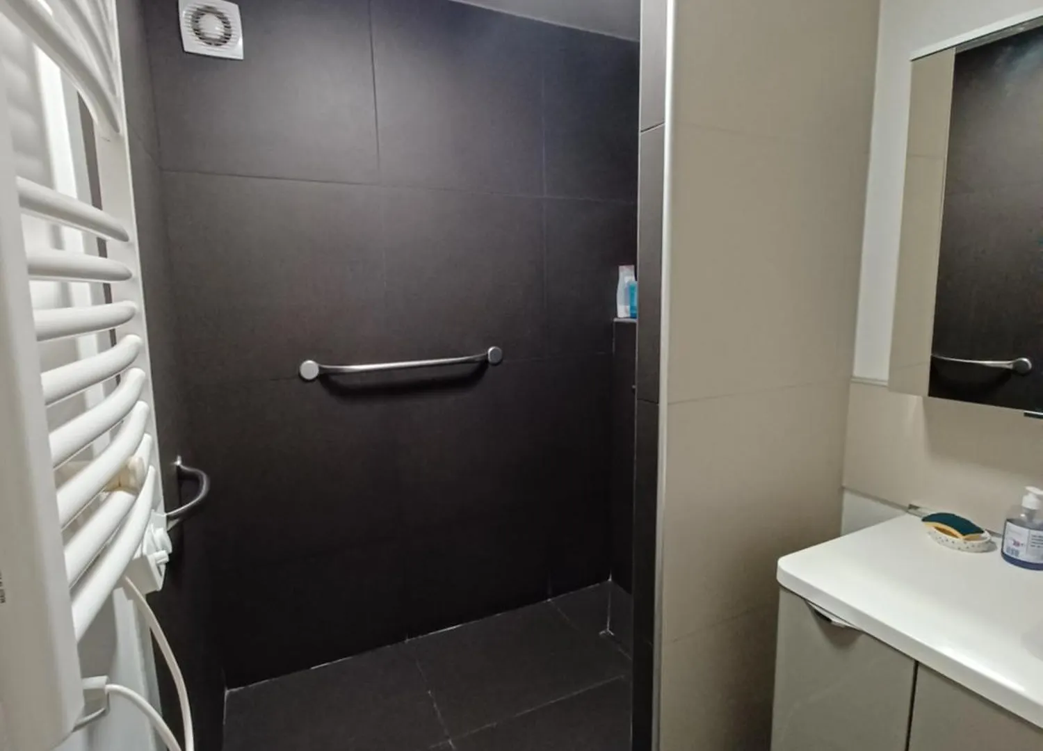 Superbe Appartement 3P, Parking Gratuit Proche Paris Châtenay